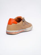 Alex Sauvage Camel